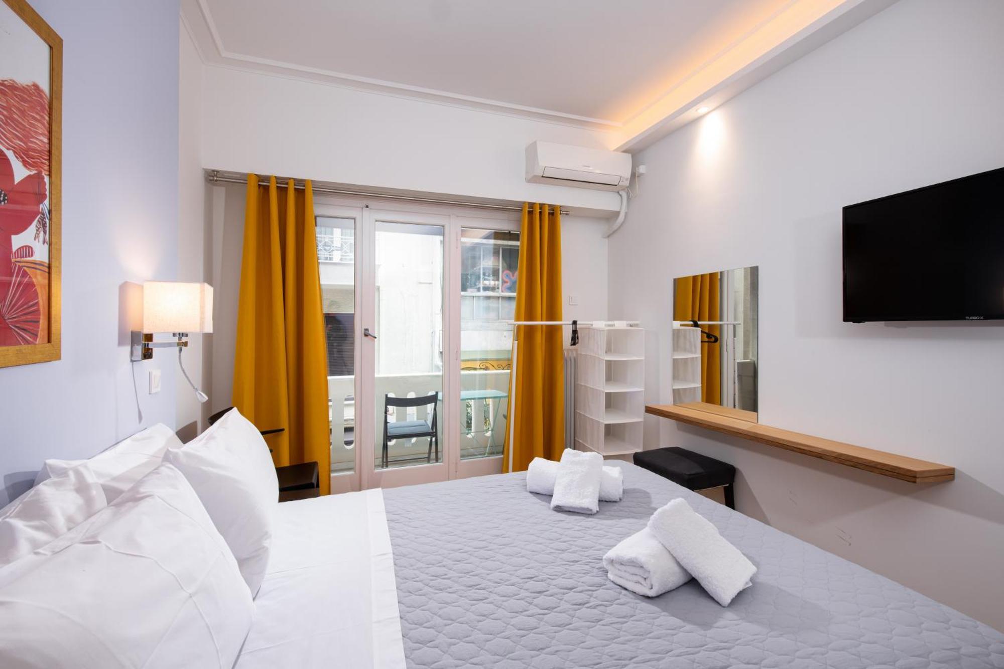 Philos At Nikis - Two Bedroom In Plaka Athens Exterior photo