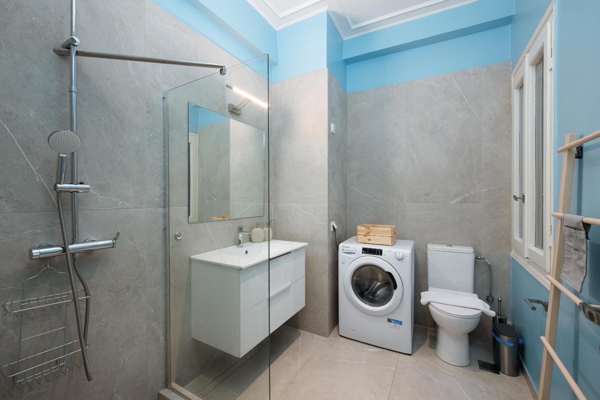 Philos At Nikis - Two Bedroom In Plaka Athens Exterior photo